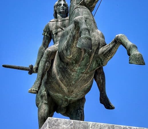 Criminal Consequences of Statue Vandalism in Florida Criminal Consequences of Statue Vandalism in Florida