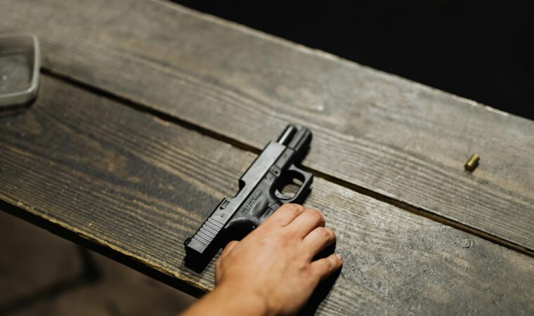 Can You Carry a Gun in a Bank in Florida? Can You Carry a Gun in a Bank in Florida?